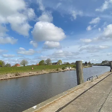 Pansiyon Kleines Doppelzimmer Mit Eigenem Bad Und Kuehlschrank, Frisch Saniert *