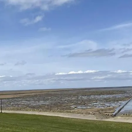 Kleines Doppelzimmer Mit Eigenem Bad Und Kuehlschrank, Frisch Saniert Pansiyon *