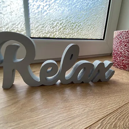 Kleines Doppelzimmer Mit Eigenem Bad Und Kuehlschrank, Frisch Saniert