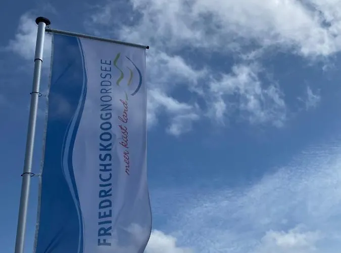 Kleines Doppelzimmer Mit Eigenem Bad Und Kuehlschrank, Frisch Saniert Rum i privatbostad Friedrichskoog